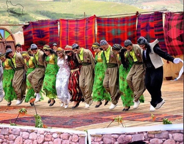 رقصة الچوبي في الحضارات القديمة